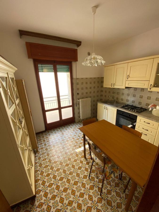 Appartamento Al Centro Storico Di Сан Марино Екстериор снимка